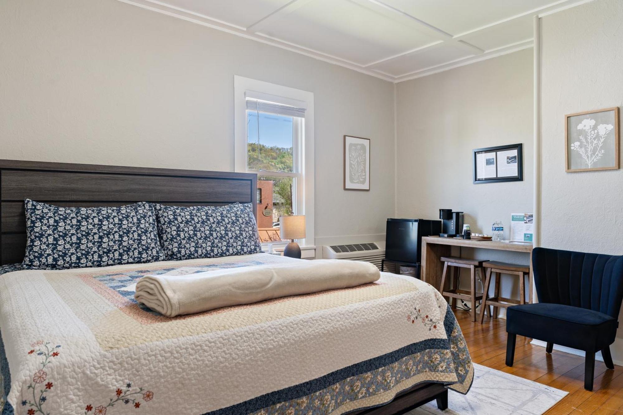 The Tellico Plains Inn And Event Venue 외부 사진