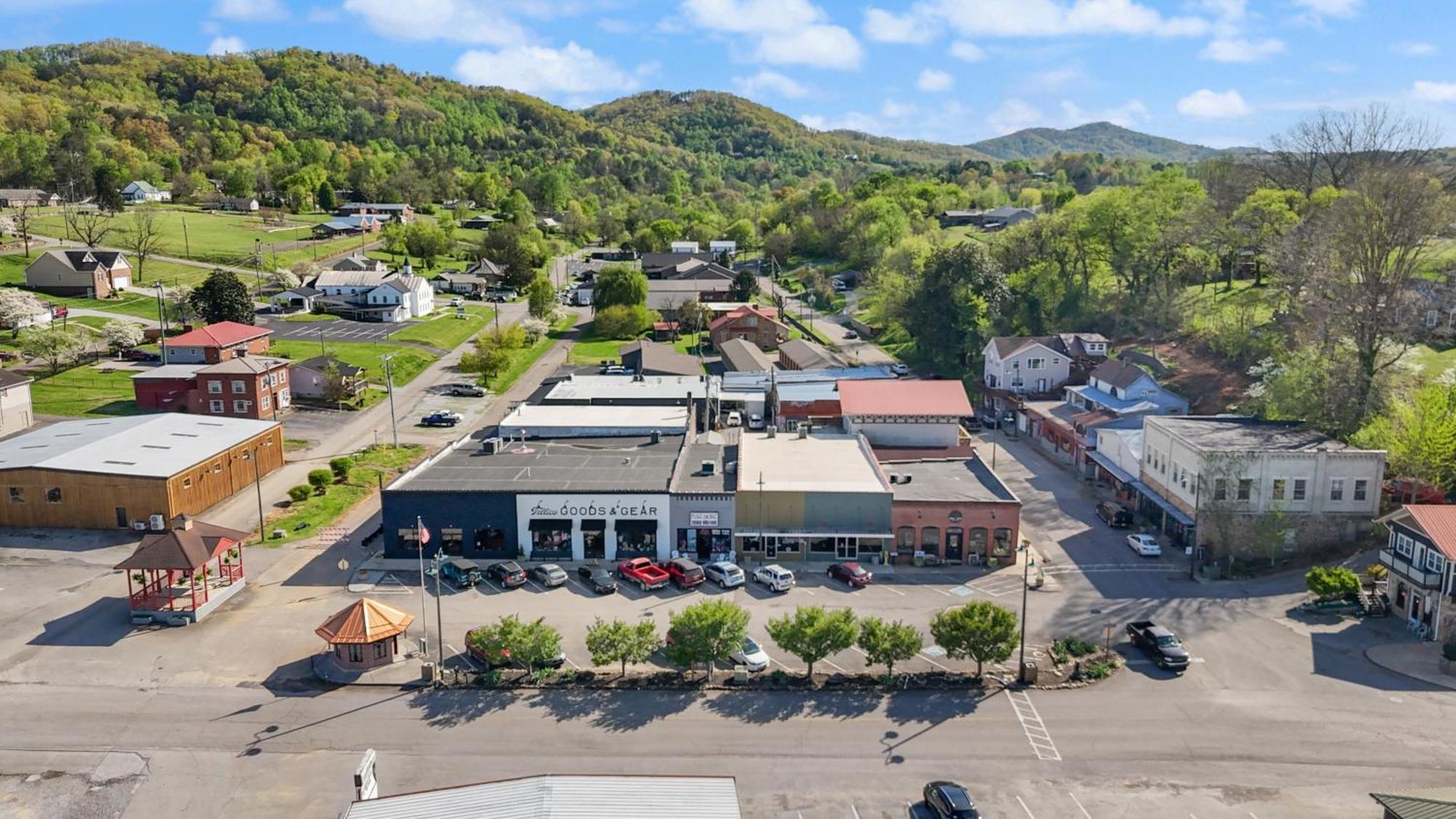 The Tellico Plains Inn And Event Venue 외부 사진